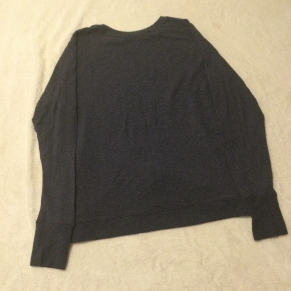 Athleta Womens Long Sleeve Lightweight Top Navy Blue Medium - Picture 8 of 8